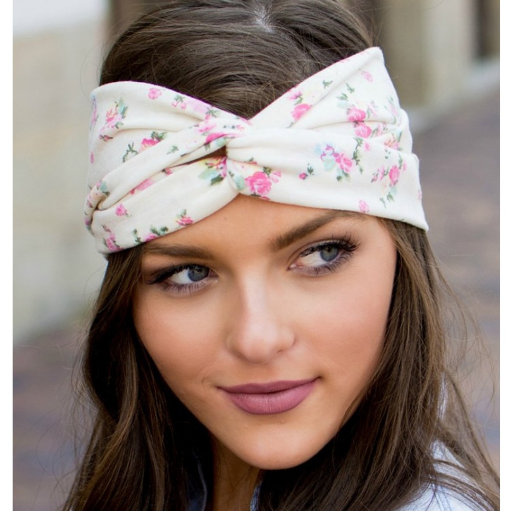 Front Twist Knot Cream Floral Head Wrap